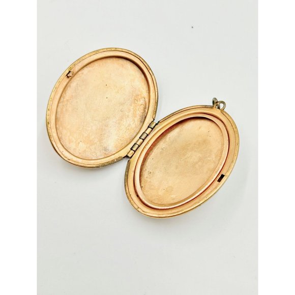 Vintage Genuine Carved Cameo Locket Pendant Gold Tone Pic Photo Holder Jewelry - Picture 7 of 12